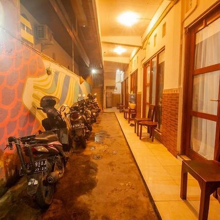 Putra Dadi Guest House Canggu Kültér fotó